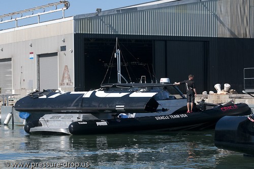 The recovery of US 17 - Oracle Team US - Haulout Pier 80 © Erik Simonson www.pressure-drop.us http://www.pressure-drop.us